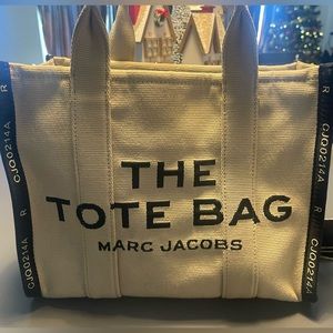 Warm Sand medium Marc Jacobs tote bag